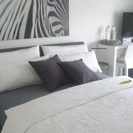 K82 Bnb & Hotel Kirchentellinsfurt Ngoại thất bức ảnh